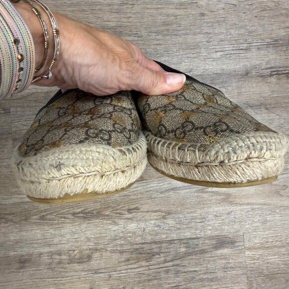 Gucci Supreme GG Bee Espadrille Flats - Picture 3 of 6